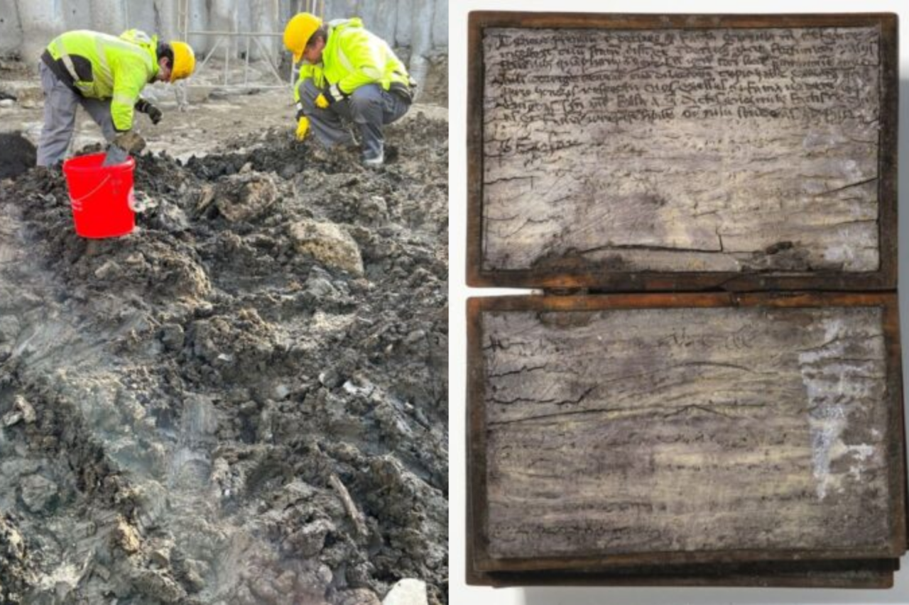Arqueólogos descobrem caderno medieval intacto dentro de antiga latrina na Alemanha 1 Arqueólogos descobrem caderno medieval intacto dentro de antiga latrina na Alemanha