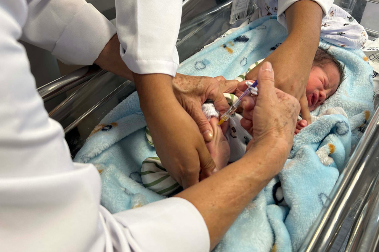 Paraná registra queda de 83% nas internações de bebês por VSR após vacinação de gestantes 4 Paraná registra queda de 83% nas internações de bebês por VSR após vacinação de gestantes