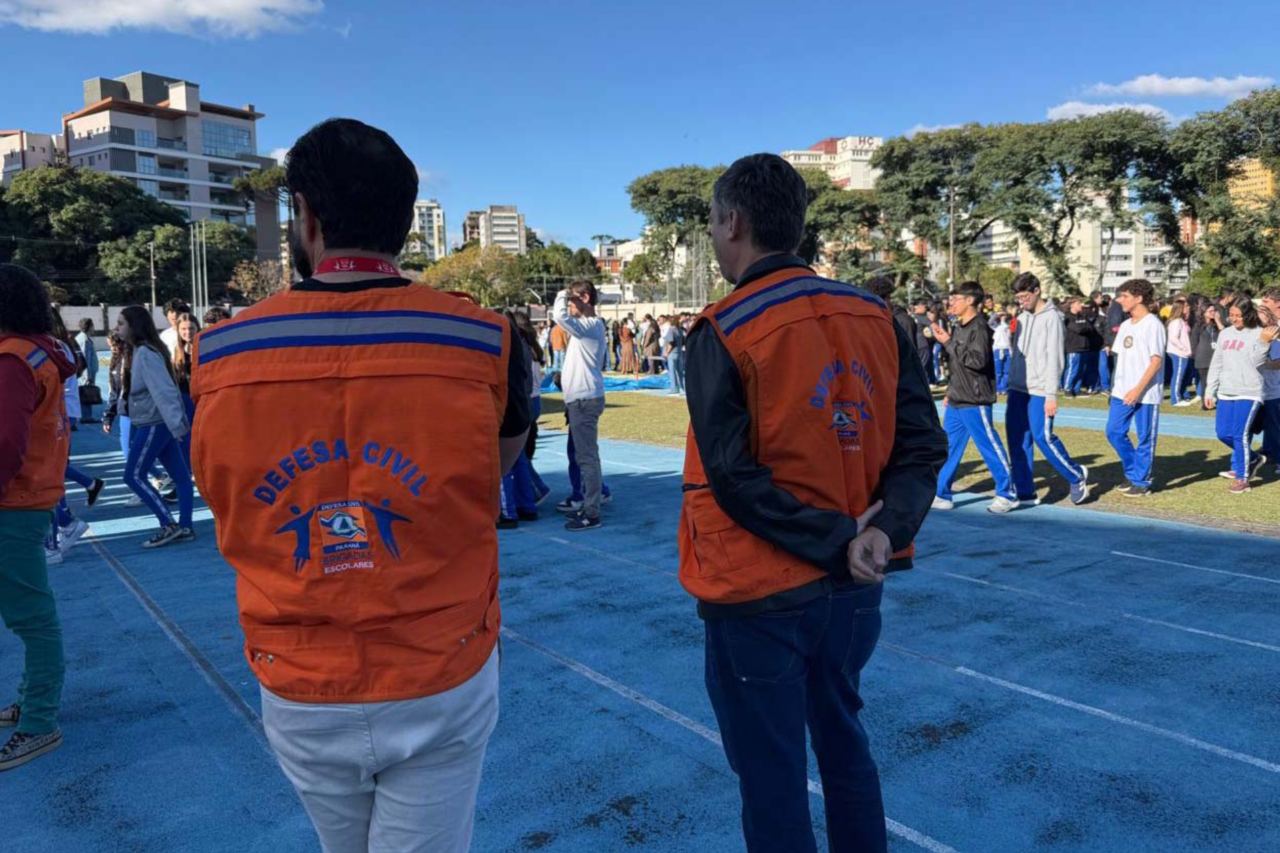 Programa Brigadas Escolares já capacitou mais de 94 mil profissionais para emergências no Paraná 3 Programa Brigadas Escolares já capacitou mais de 94 mil profissionais para emergências no Paraná