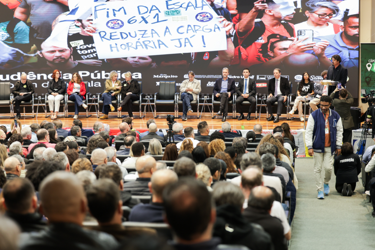Audiência na Alesc debate redução da jornada de trabalho e possível fim da escala 6×1 3 Audiência na Alesc debate redução da jornada de trabalho e possível fim da escala 6×1