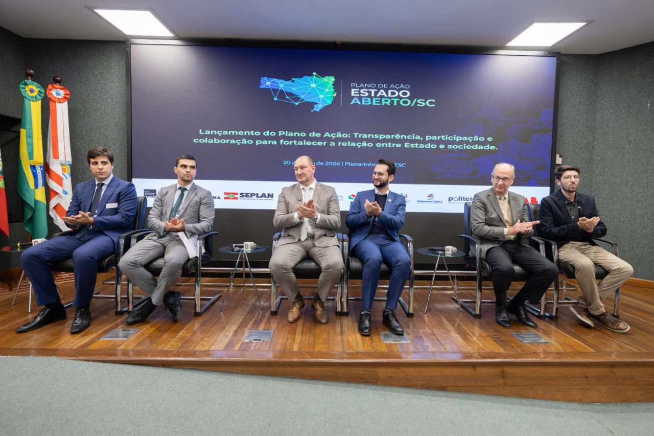 Plano Estado Aberto SC 2026 é lançado na Alesc com integração entre poderes e sociedade civil 3 Plano Estado Aberto SC 2026 é lançado na Alesc com integração entre poderes e sociedade civil