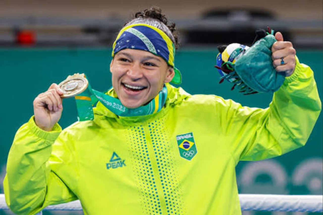 Bia Ferreira conquista ouro na China em estreia na categoria até 65 kg 35 Heloisa L 91