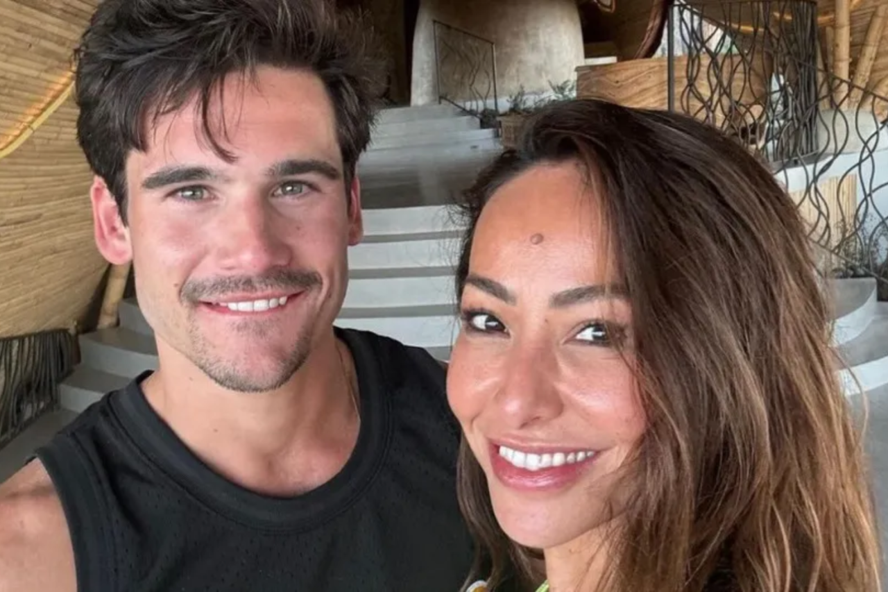 Sabrina Sato e Nicolas Prattes anunciam gravidez em vídeo narrado por Zoe 3 Sabrina Sato e Nicolas Prattes anunciam gravidez em vídeo narrado por Zoe