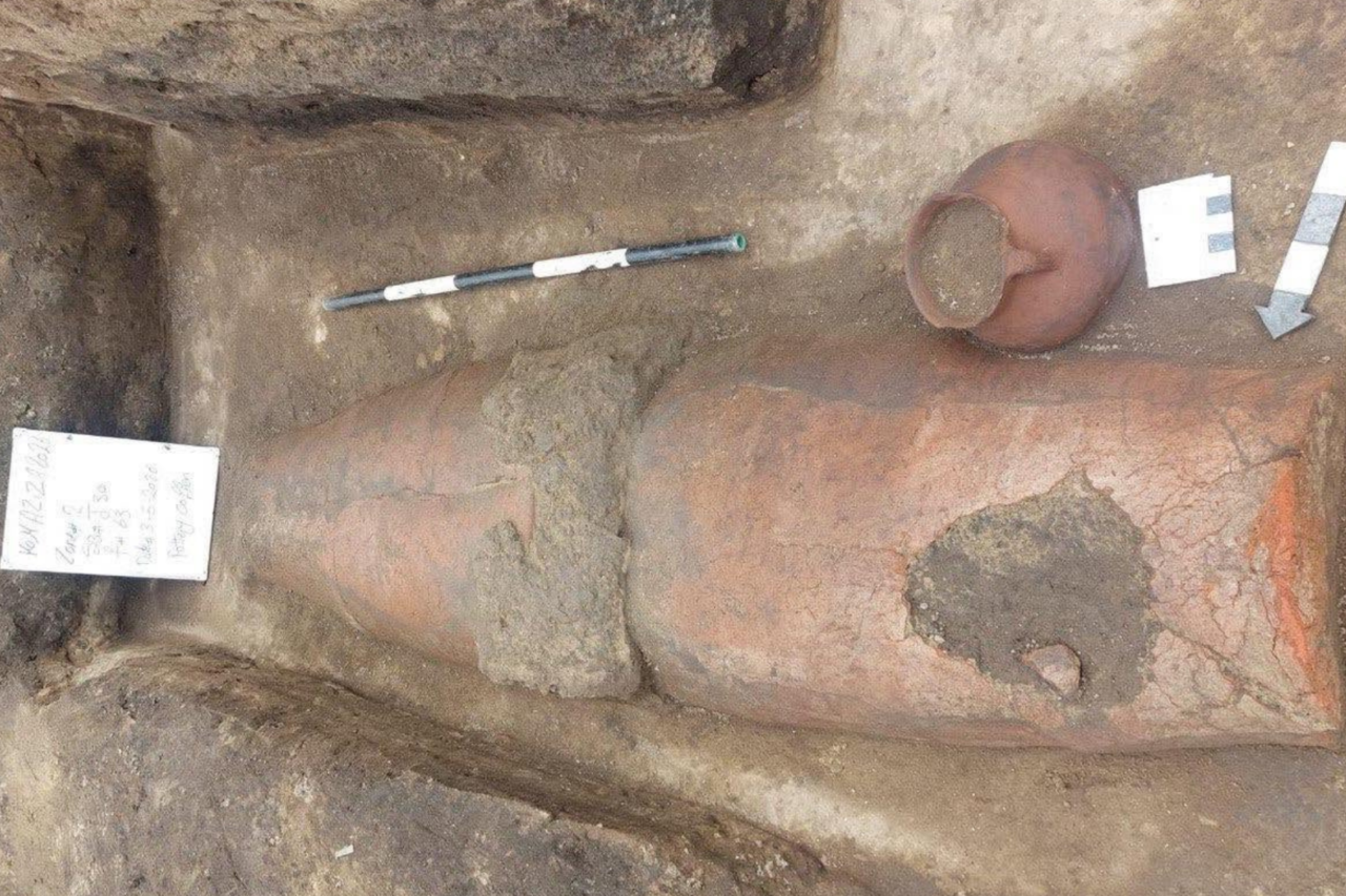 Cemitério greco-romano encontrado no Egito revela sepultamentos, rituais e vestígios de 4 mil anos 3 Cemitério greco-romano encontrado no Egito revela sepultamentos, rituais e vestígios de 4 mil anos