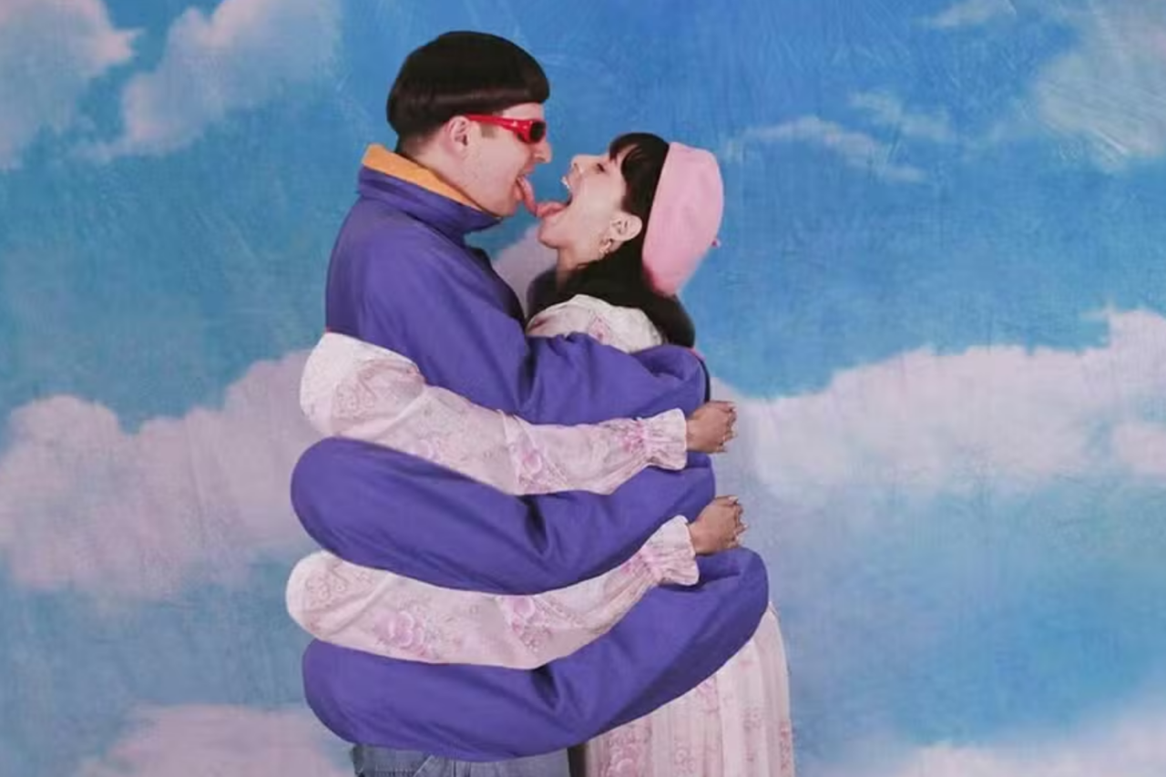 Melanie Martinez homenageia Oliver Tree após morte do cantor em acidente no Rio 1 Melanie Martinez homenageia Oliver Tree após morte do cantor em acidente no Rio