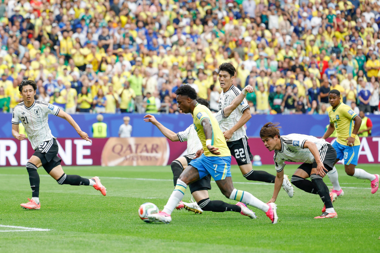 Brasil vira sobre o Japão nos acréscimos e garante vaga nas oitavas da Copa do Mundo