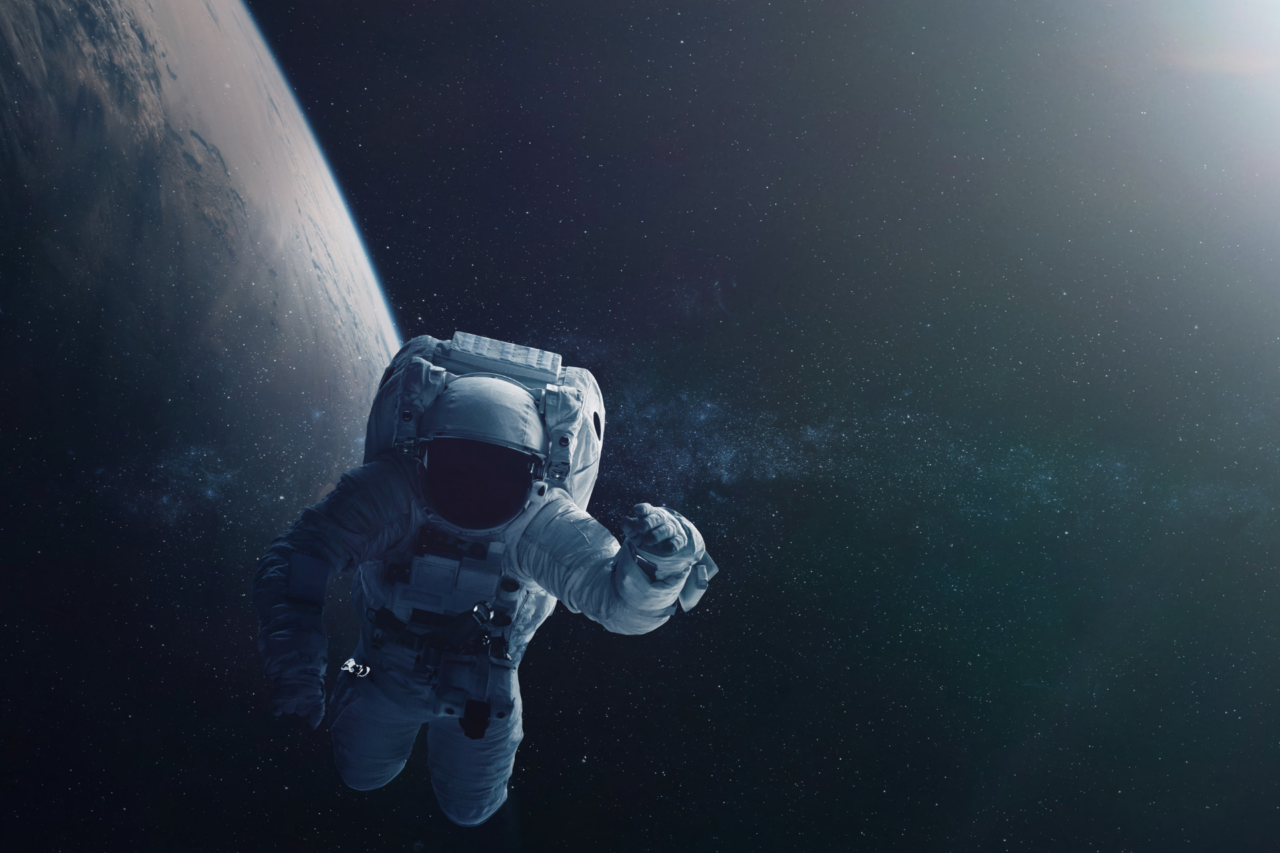 Por que astronautas ficam até 3% mais altos durante missões