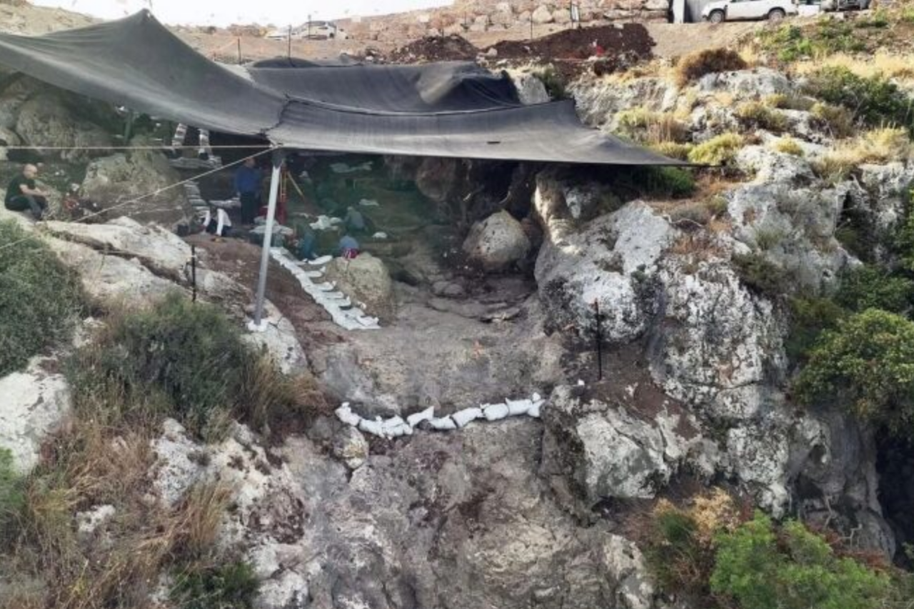 Caverna pré-histórica preservada por até 400 mil anos é descoberta em Israel 1 Caverna pré-histórica preservada por até 400 mil anos é descoberta em Israel