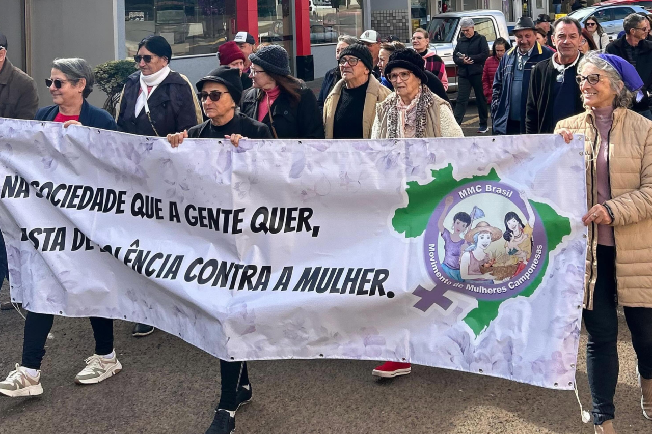 Caminhada do Junho Violeta reforça combate à violência contra a pessoa idosa em São José do Cedro 3 Caminhada do Junho Violeta reforça combate à violência contra a pessoa idosa em São José do Cedro