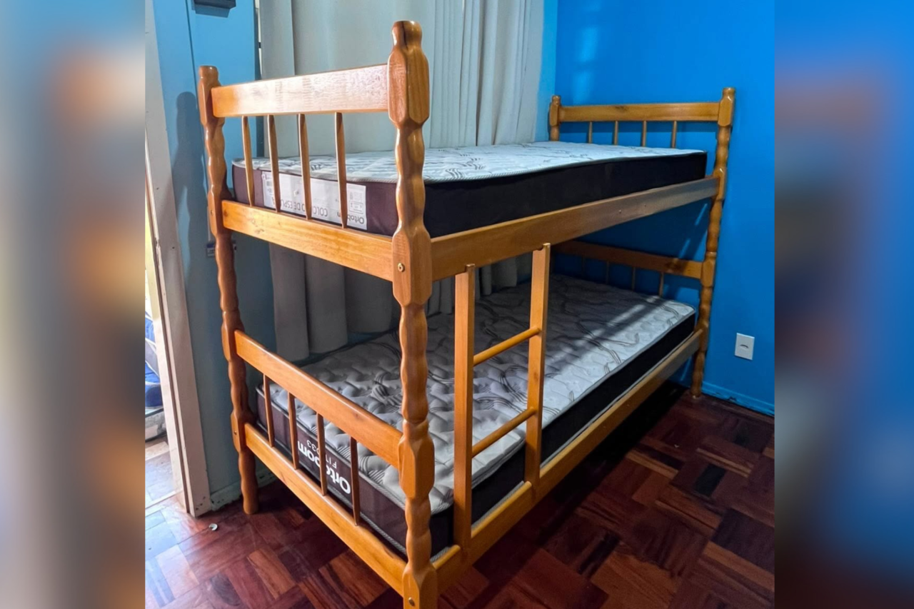 Casa Familiar Rural de São José do Cedro recebe novas camas e colchões para estudantes 3 Administração Municipal de São José do Cedro adquiriu triliches e colchões para melhorar as condições de acomodação dos alunos da Casa Familiar Rural