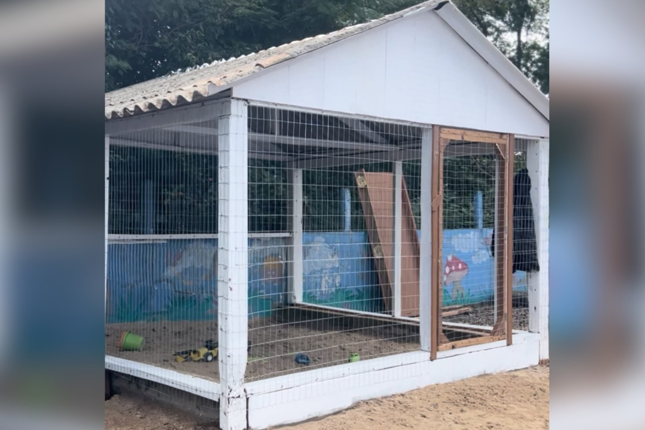 Escola Iraci Terezinha Bagnara recebe novo playground e caixa de areia infantil 3 Escola de São José do Cedro, recebeu novo playground e caixa de areia para ampliar os espaços de convivência e atividades infantis