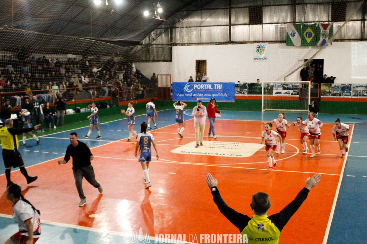E.C. Industrial, Aliança NLR, Juventus e Campinas conquistam o Municipal de Futsal de Barracão 3 E.C. Industrial, Aliança NLR, Juventus e Campinas conquistam o Municipal de Futsal de Barracão