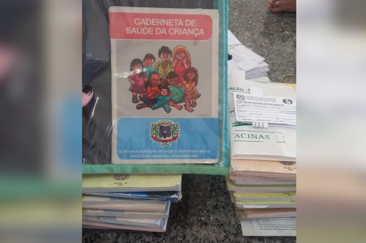 Secretaria de Saúde de Dionísio Cerqueira verificou carteirinhas de vacinação de estudantes de 6 a 14 anos e orientou famílias sobre doses em atraso