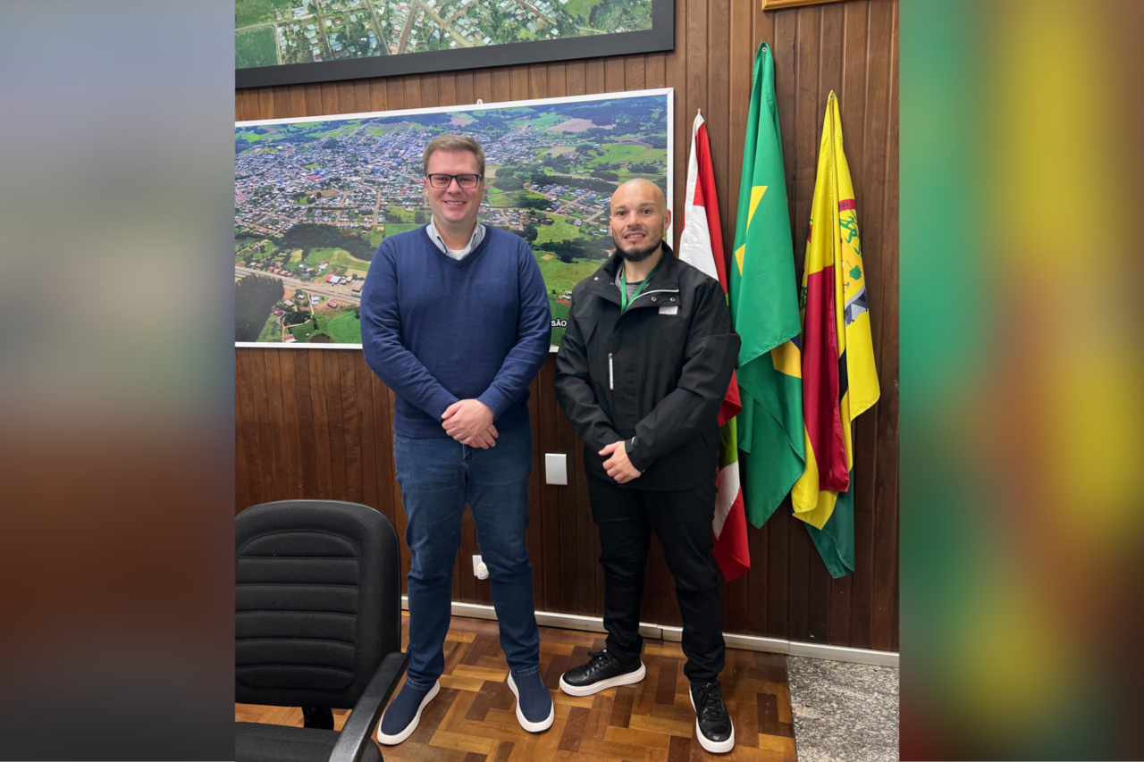 Visita do agente Deniz Evandro da Rocha apresentou ferramentas do SC Mais Inovação e possibilidades de parceria o município