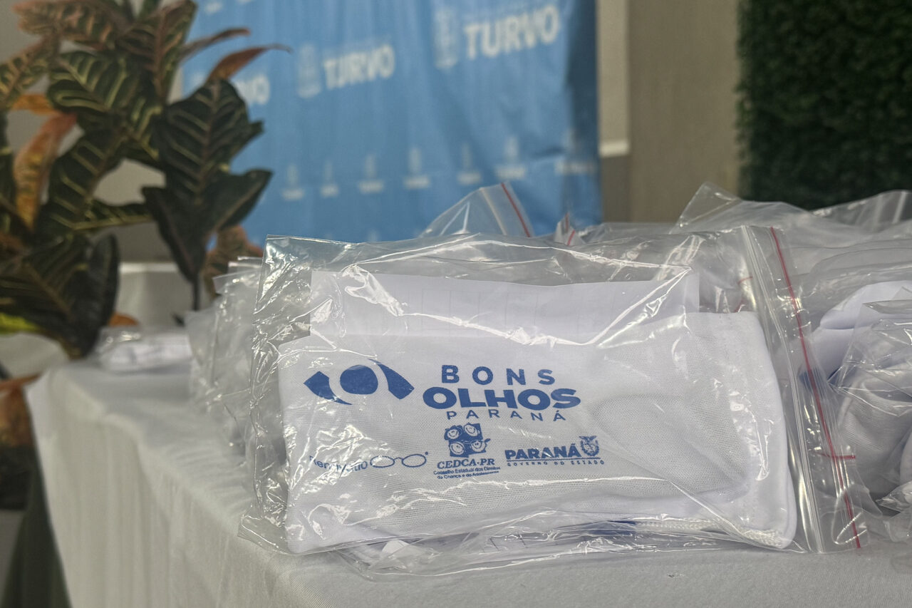 Bons Olhos Paraná passa de 117 mil atendimentos e amplia entrega de óculos a estudantes 1 Bons Olhos Paraná passa de 117 mil atendimentos e amplia entrega de óculos a estudantes