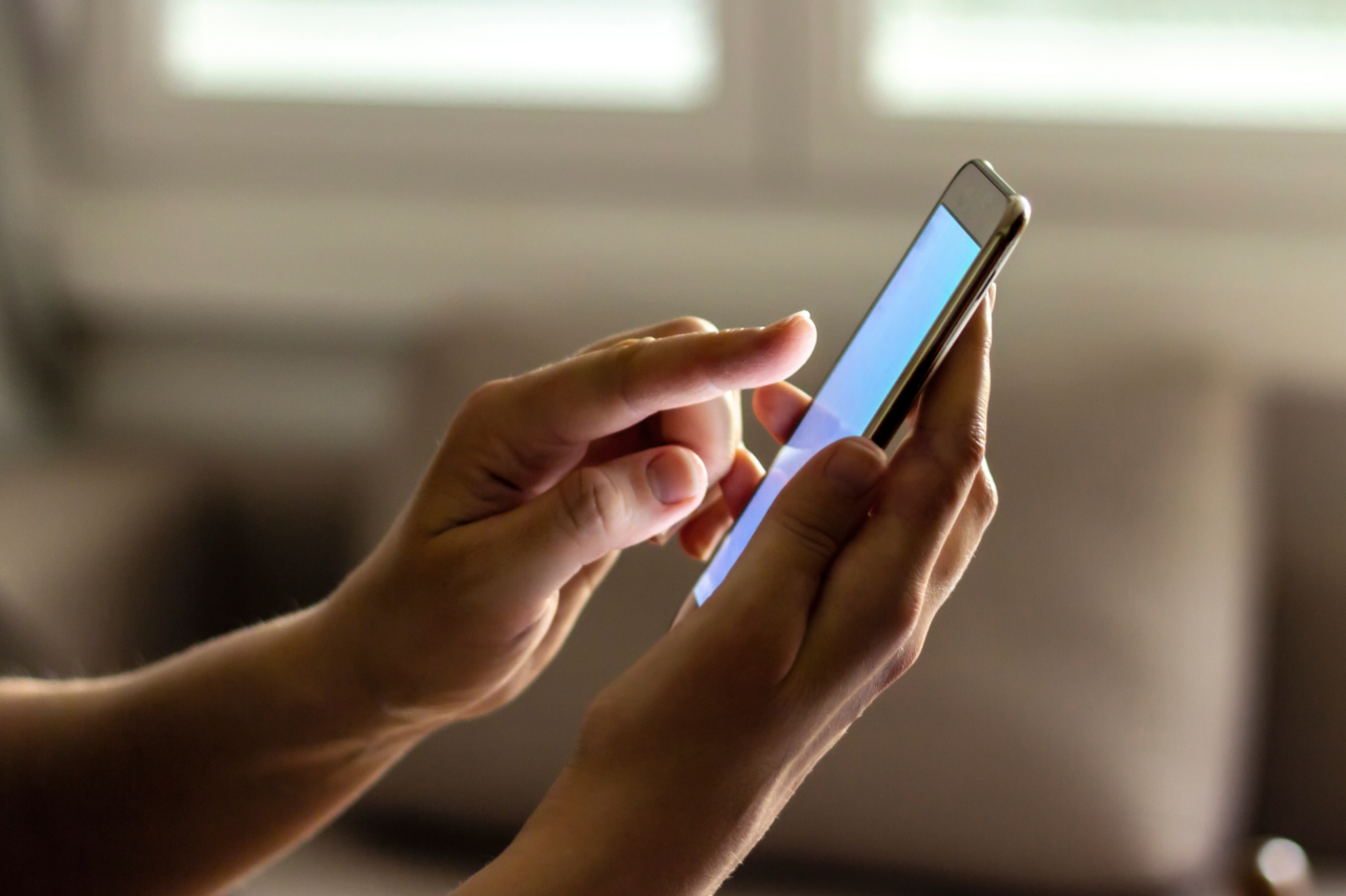 Brasileiros passam mais de 52 anos da vida conectados à internet, aponta pesquisa 3 Brasileiros passam mais de 52 anos da vida conectados à internet, aponta pesquisa