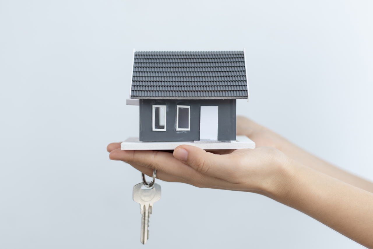 Financiamento imobiliário soma R$ 17,17 bilhões em maio e cresce 51,5% em um ano 17 Crédito imobiliário com recursos da poupança chegou a R$ 17,17 bilhões em maio, segundo a Abecip, no segundo melhor resultado para o mês na série histórica
