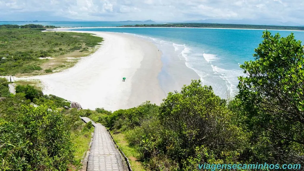 ilha do mel praia do farol