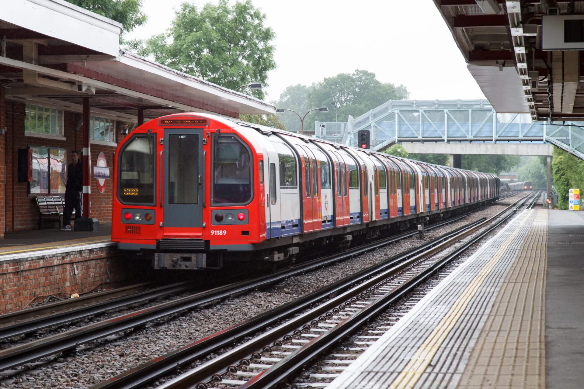 London Underground 1992 Stock at Theydon Bois by tompagenet 1 scaled