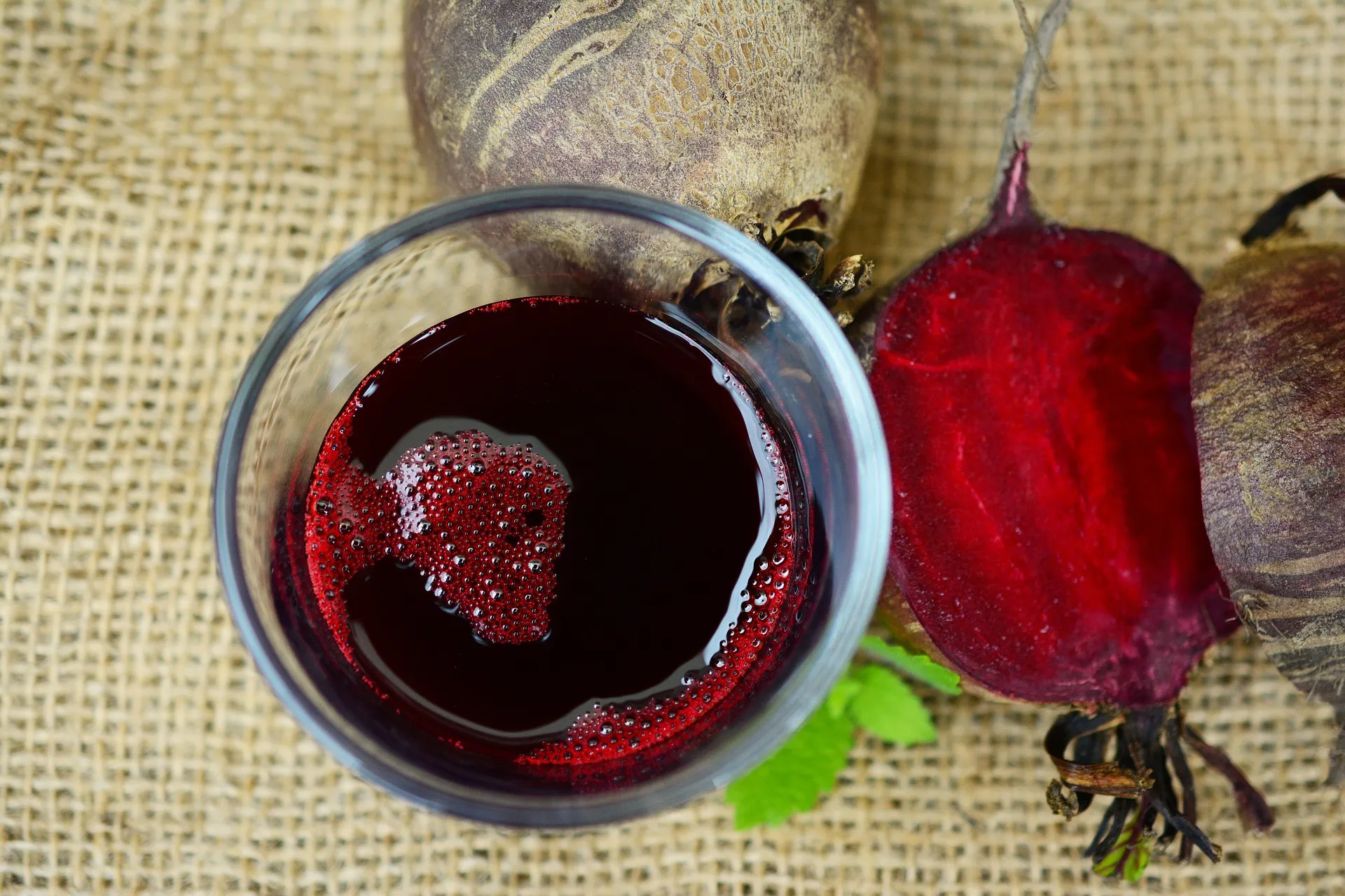 beetroot juice 2512474 1920