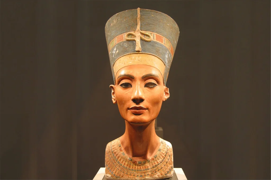 nefertiti 1