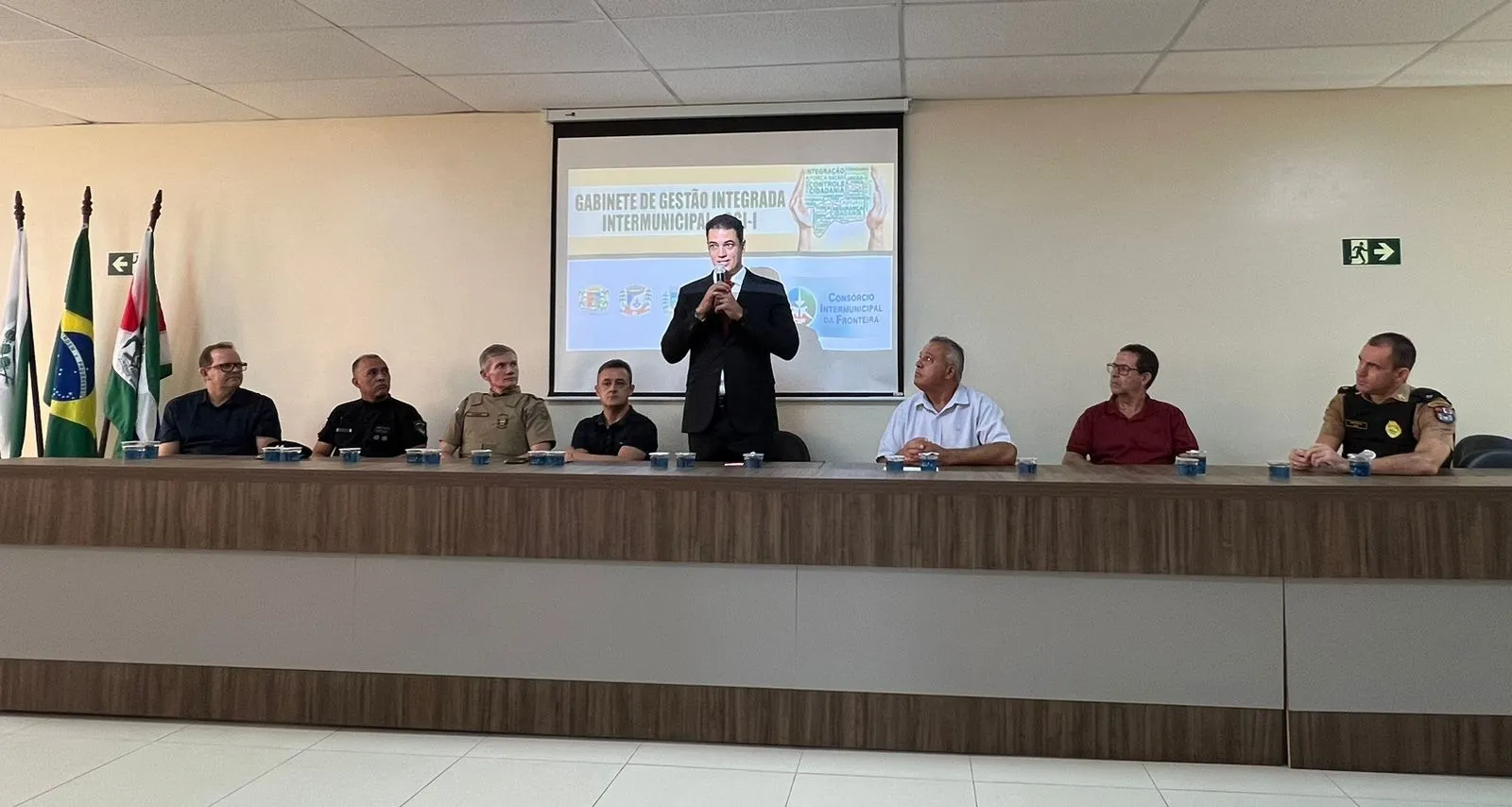 Em uma assembleia especial, foi realizada a nomeação do presidente do Gabinete de Gestão Integrada Intermunicipal (GGI-I), com a participação de representantes dos municípios pertencentes ao CIF (Consórcio Intermunicipal da Fronteira): Barracão, Dionísio Cerqueira, Bom Jesus do Sul e Bernardo de Irigoyen (Argentina).