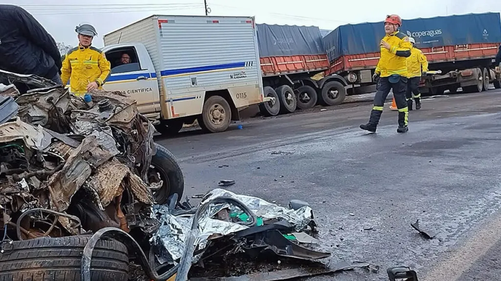 Acidente ocorreu no fim da manhã desta segunda-feira, na rodovia em Dionísio Cerqueira