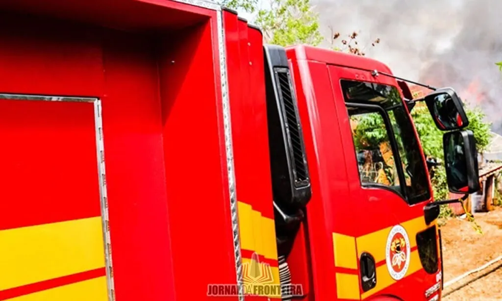 Princípio de incêndio foi registrado em uma madeireira na Linha São Pedro Tobias no interior de Dionísio Cerqueira