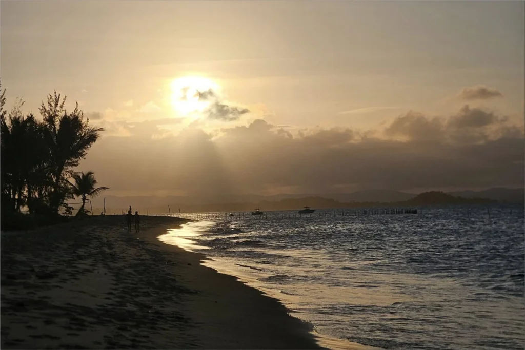 praias Peninsula de Marau