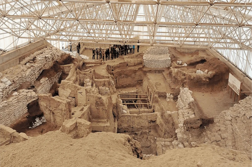 Çatalhöyük: O legado da primeira cidade Neolítica 10 Çatalhöyük: O legado da primeira cidade Neolítica