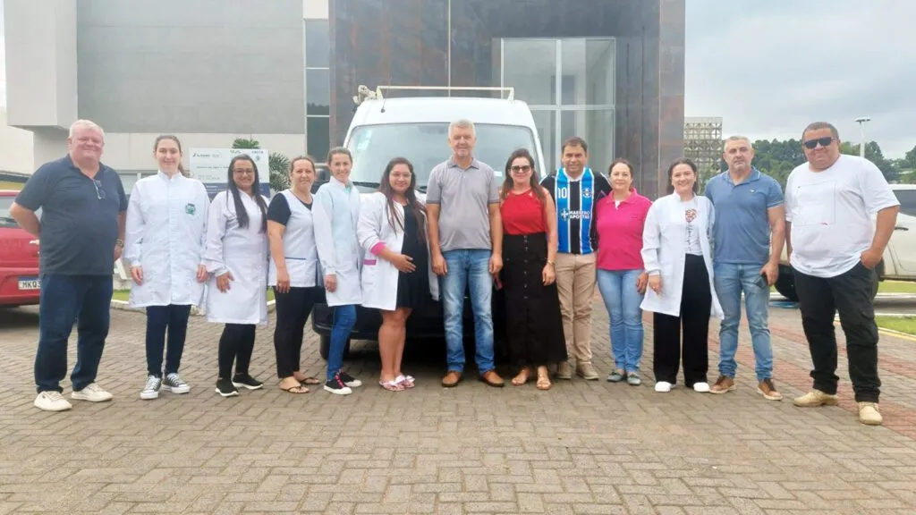 Bom Jesus do Sul recebe Unidade Odontológica Móvel 1 ODONTOMOVEL EDITADA