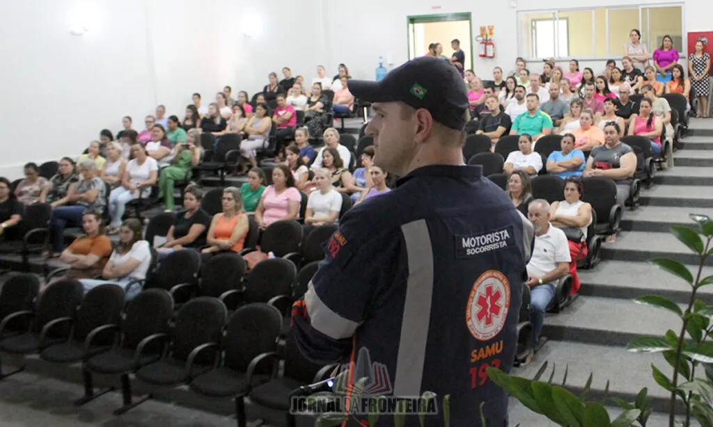 Capacitação sobre primeiros socorros foi ministrada por profissionais do Samu de Dionísio Cerqueira