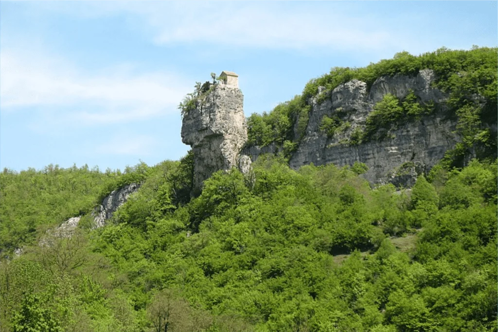 10 mosteiros mais isolados e de difícil acesso ao redor do mundo 15 mosteiros