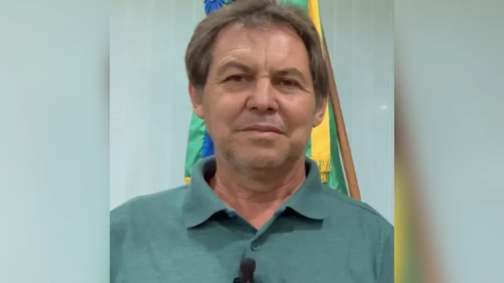 Avança obras para pavimentação asfáltica no interior de Flor da Serra do Sul