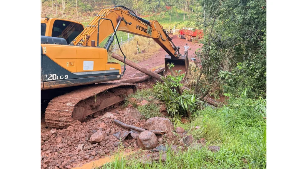 Setor de Obras intensifica recuperação de pontes para melhorar escoamento