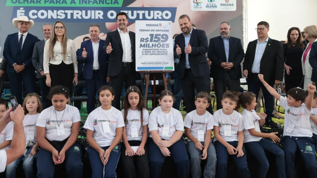 Paraná destina R$ 159 milhões a ações para crianças e adolescentes; municípios já podem solicitar os recursos e definir investimentos conforme suas realidades.