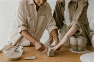 10 ideias de artesanatos caseiros com materiais recicláveis que transformam lixo em beleza