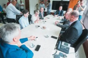 Deputados por região: entenda como funcionam as Bancadas Regionais na ALESC