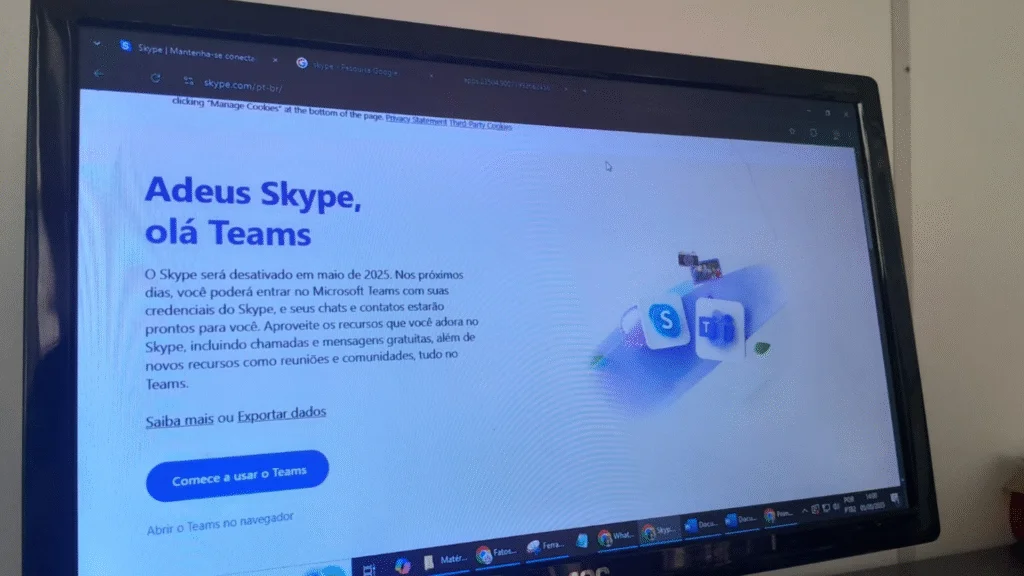 A Microsoft encerrou oficialmente, nesta segunda-feira (5), o serviço do Skype, plataforma que por mais de duas décadas ocupou posição central no cenário das comunicações digitais