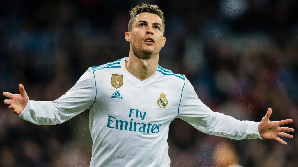 Cristiano Ronaldo avalia proposta de clube brasileiro com vaga no Mundial de Clubes; insatisfação esportiva no Al Nassr pode acelerar sua saída