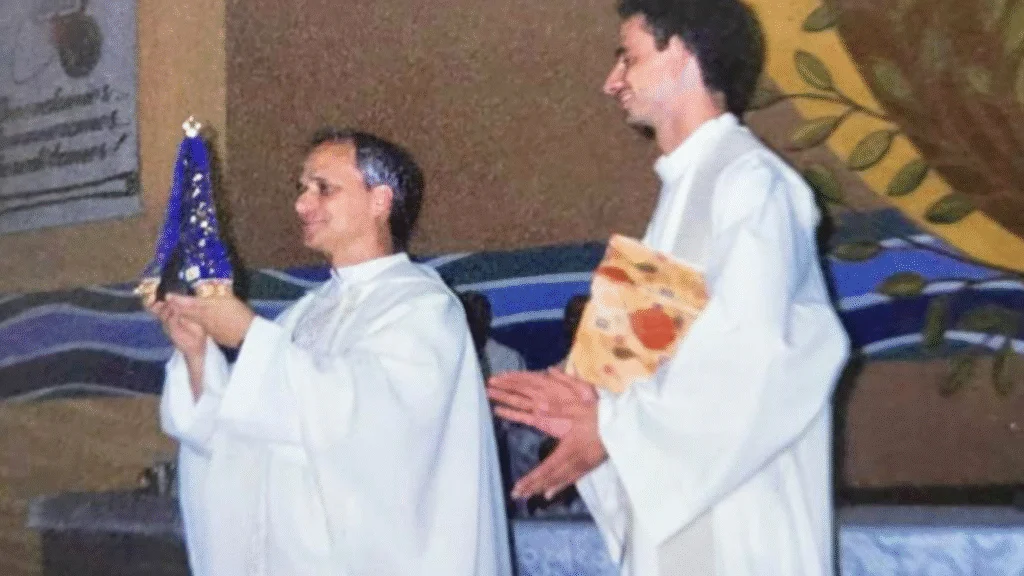 Papa Leão XIV tem ligação com o Paraná desde sua visita em 2004
