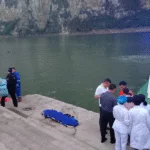 Barco com turistas afunda deixando 10 mortos e 70 feridos