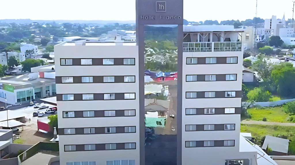 Hotel Franco prepara almoço especial para o Dia das Mães