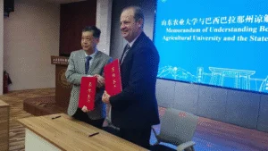 Paraná amplia cooperação com China e Japão em tecnologia e agronegócio