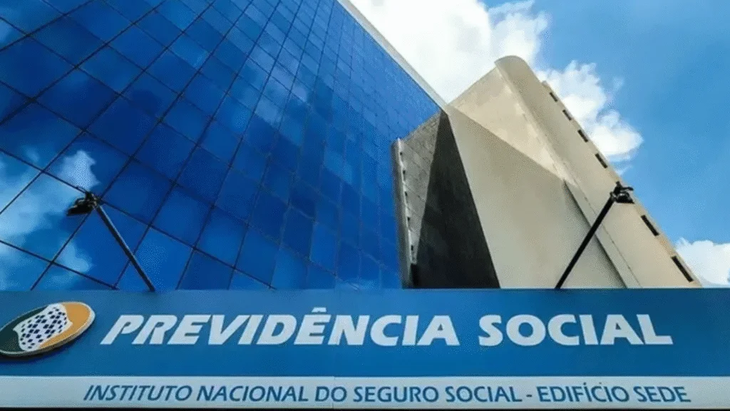 A fila de espera para benefícios do INSS (Instituto Nacional do Seguro Social) registrou um aumento expressivo no início de 2025, alcançando novos recordes que podem impactar as contas públicas ao longo do ano. 