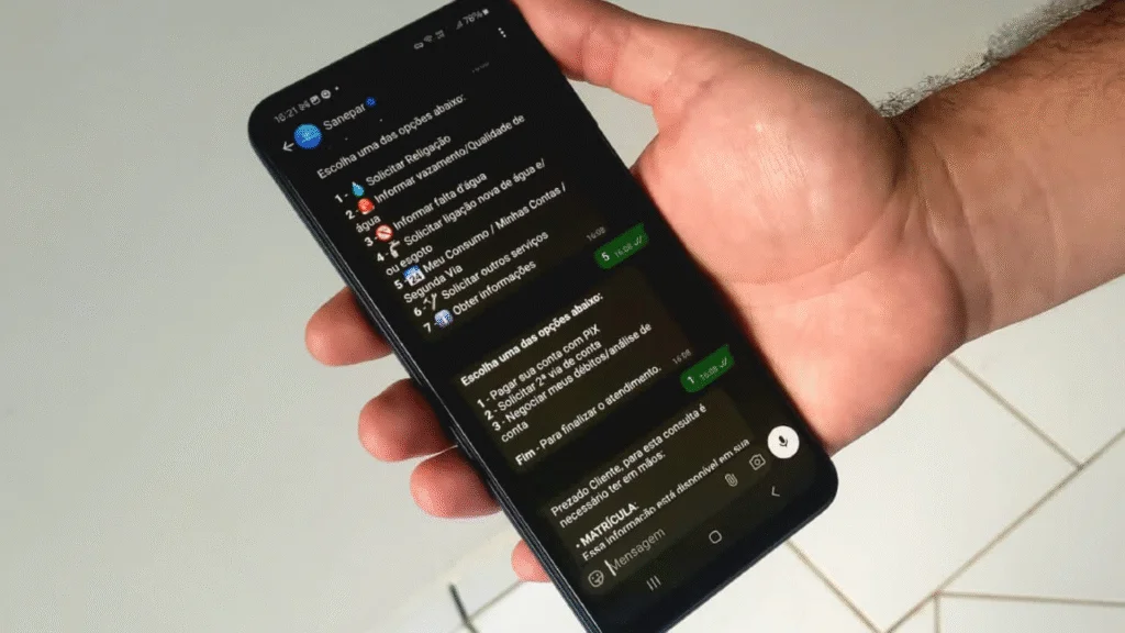 A Sanepar testa um novo sistema de pagamento via WhatsApp, permitindo o pagamento de faturas por pix de maneira rápida, segura e conveniente, com integração aos principais bancos do Brasil