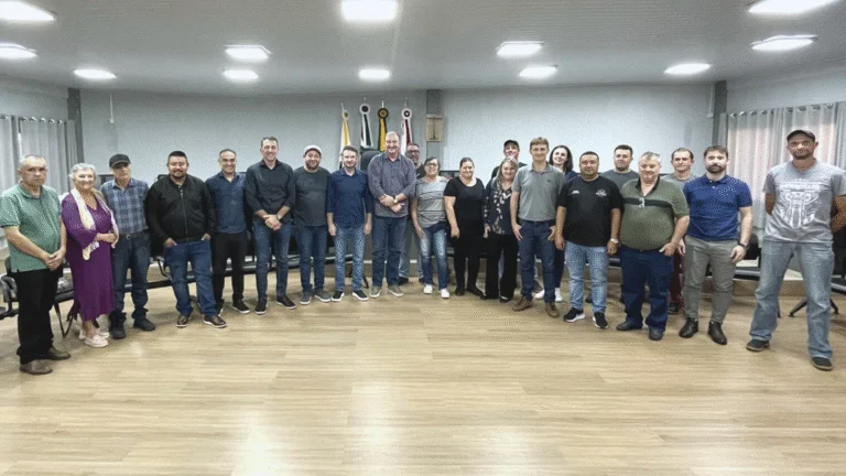 Em visita à Dionísio Cerqueira Mauro De Nadal anuncia recursos para o município