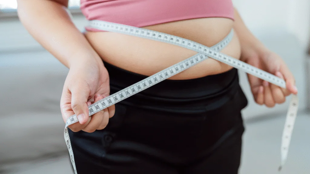 Cirurgia bariátrica no Brasil passa a ser autorizada para adolescentes a partir de 14 anos com obesidade grave, segundo nova resolução do CFM