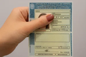 Deputados aprovam projeto que obriga exame toxicológico para obtenção da CNH