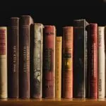 3 thrillers com reviravoltas no último capítulo que deixam o leitor em choque